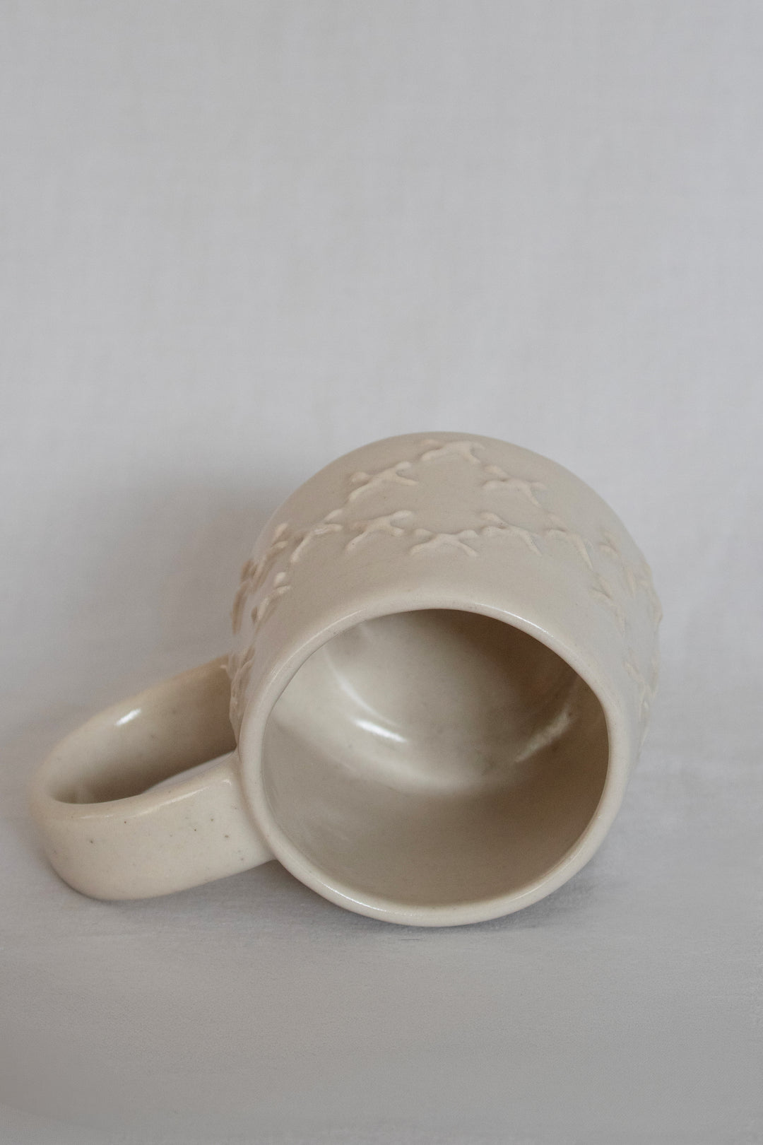 Pātiki Mug Off White Matte Glaze