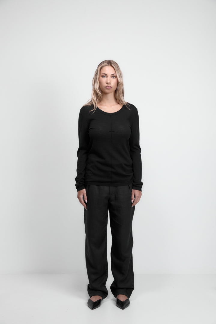 Ngarino Knit Top Black