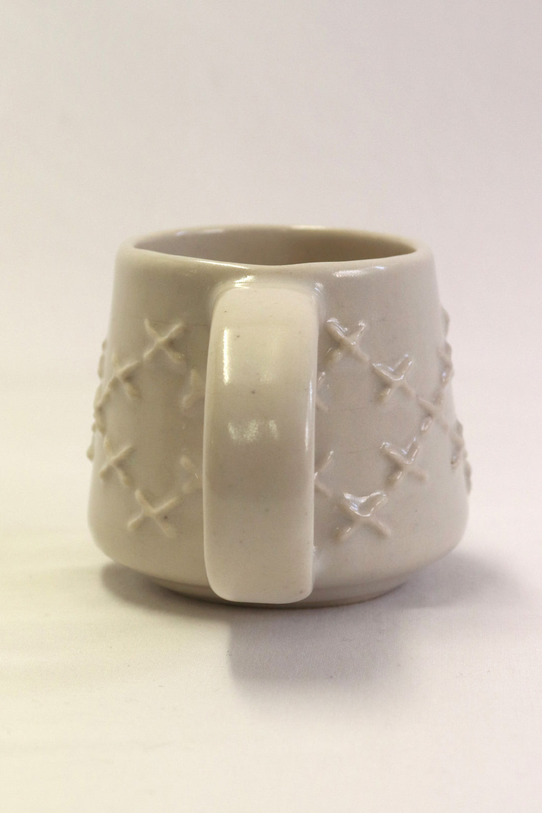 Pātiki Mug Off White