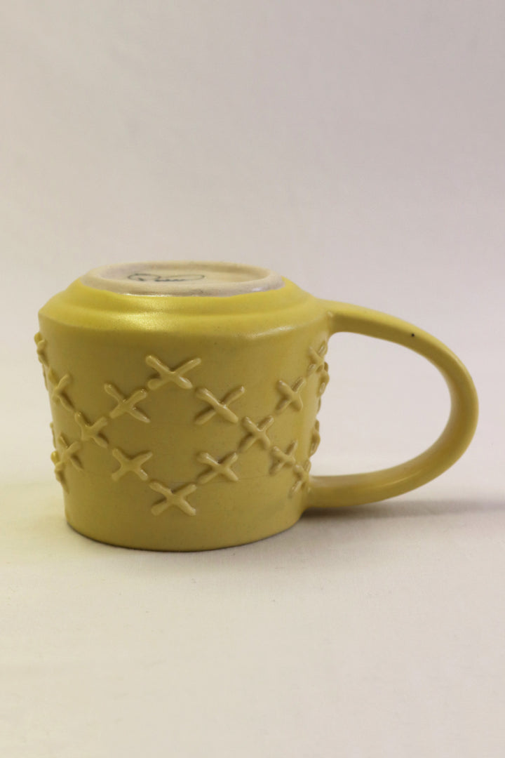 Pātiki Mug Kōwhai