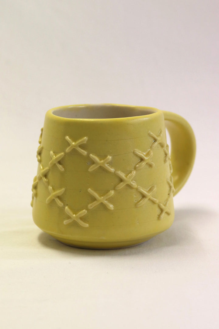 Pātiki Mug Kōwhai