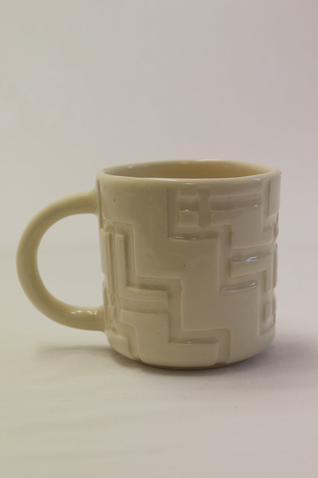 MiriMay Mug White with rock specks