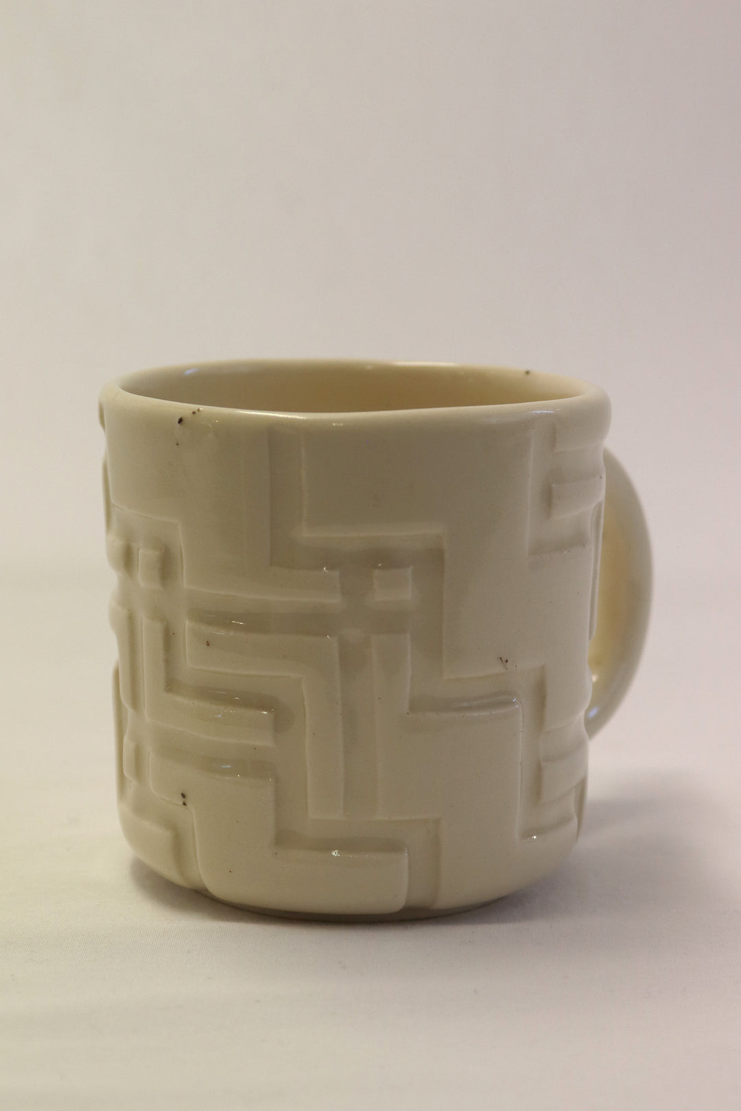 MiriMay Mug White with rock specks