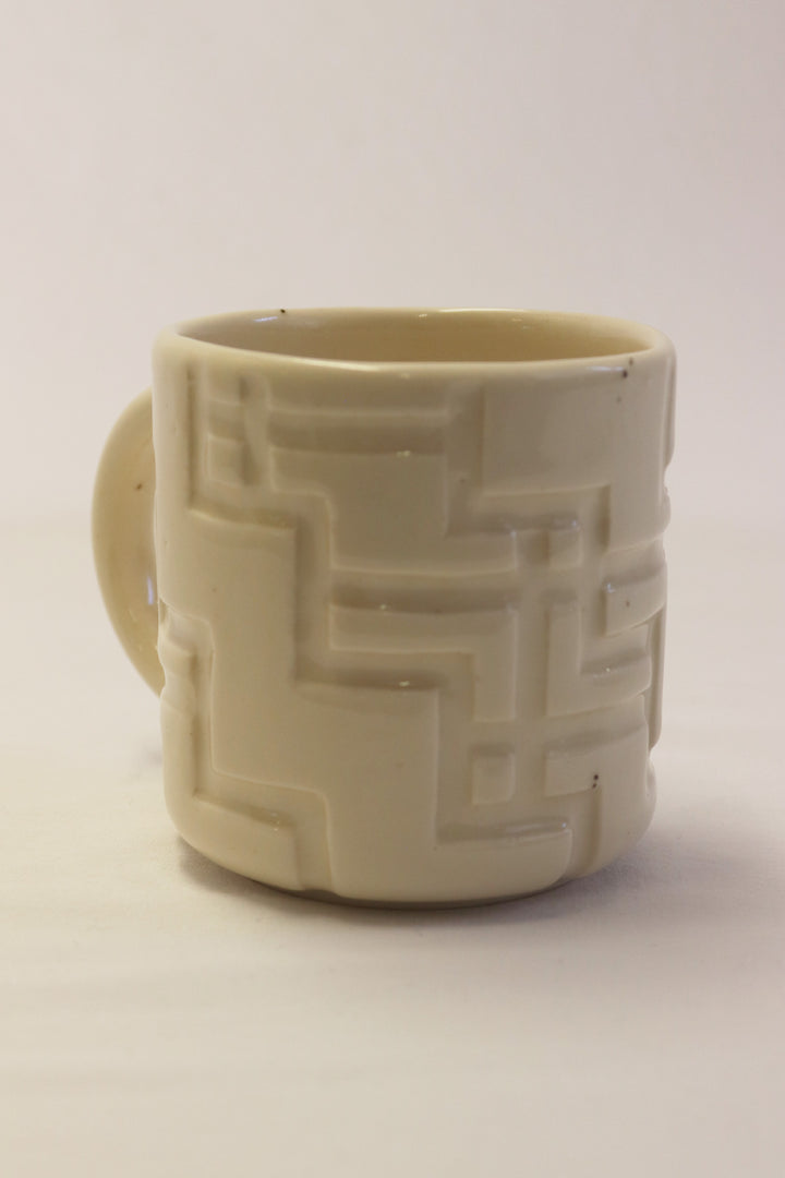 MiriMay Mug White with rock specks